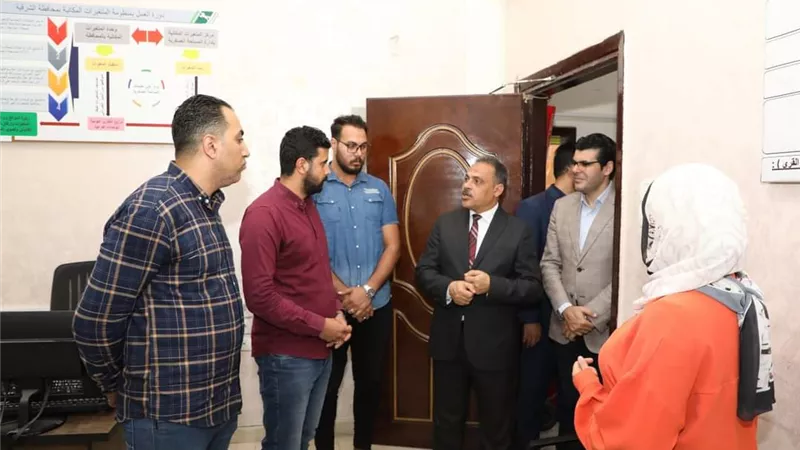 محافظ الشرقية يتفقد إدارات ومكاتب الديوان العام