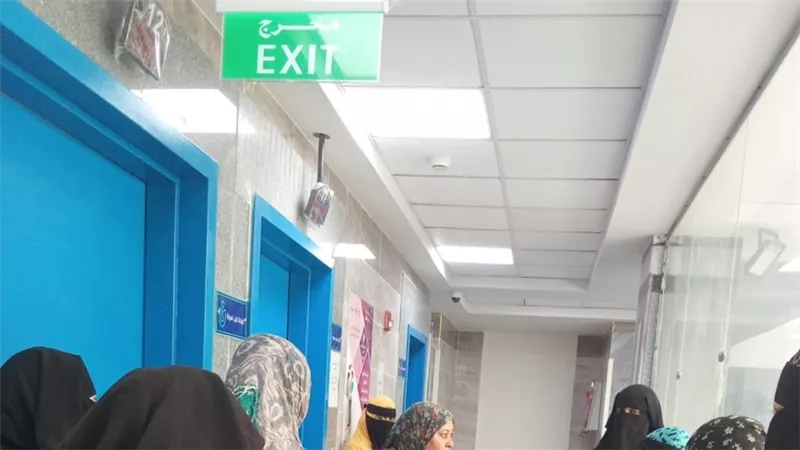 الكشف و علاج 906 حالة في قافلة مجانية بدشنا ضمن حياة كريمة