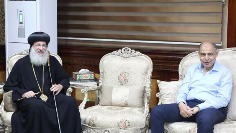 محافظ المنيا يستقبل أسقف شرق المنيا والوفد المرافق