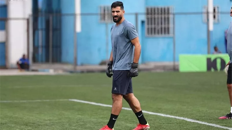 المصري يستعد لاجراء جراحة الصليبي لحارس مرماه عصام ثروت