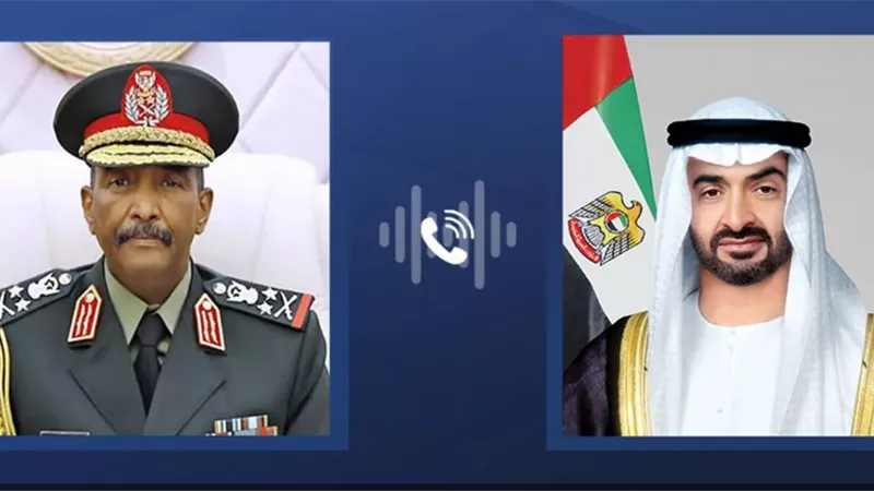 محمد بن زايد يؤكد للبرهان دعم المبادرات لإنهاء أزمة السودان