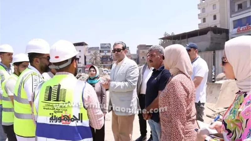 محافظ دمياط يتابع ميدانيًا مشروع تطوير كورنيش النيل بالسنانية