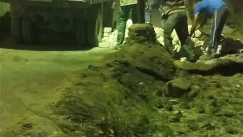 التصدى لبناء مخالف على أرض زراعية بالشوبك