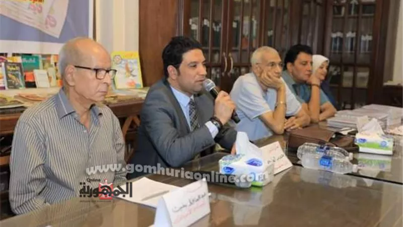 نائب محافظ سوهاج يشهد حفل تكريم مواهب الإبداع الأدبي بسوهاج