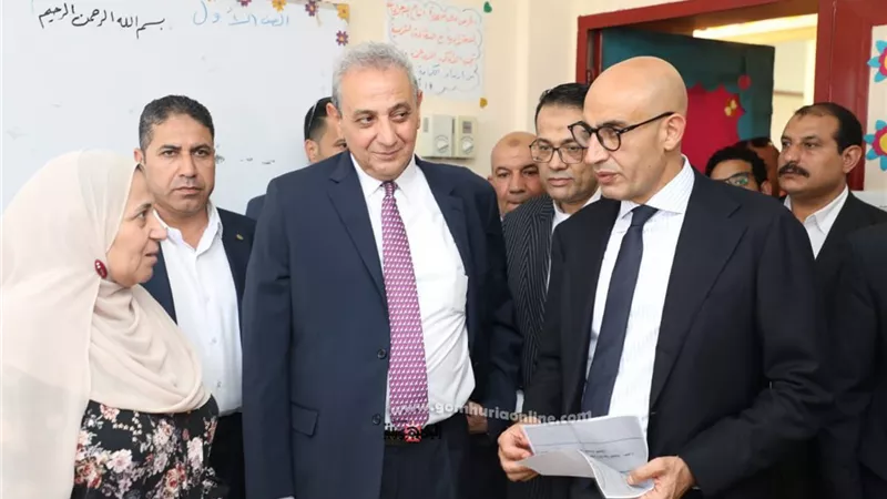 وزير التعليم ومحافظ الغربية يتفقدان المدارس بمدينة طنطا