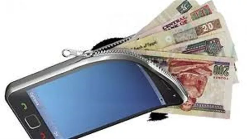 حكم التحويل والسحب من المحافظ الإلكترونية