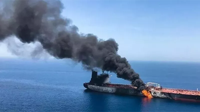 هيئة عمليات التجارة البحرية البريطانية:تضرر سفينة إثر هجومين غرب اليمن