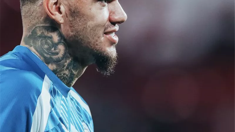 اتحاد جدة ينافس النصر في التعاقد مع إيدرسون حارس مانشستر سيتي