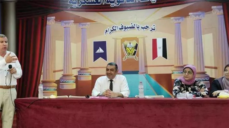 مدير تعليم دمياط.. نسعى لعام دراسي جديد بلا صعوبات