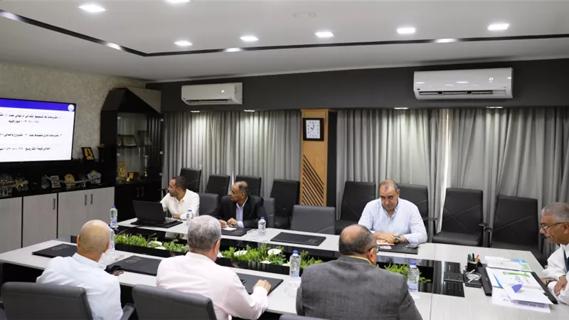 محافظ أسوان يوجه بزيادة وتيرة العمل بممشى أهل مصر