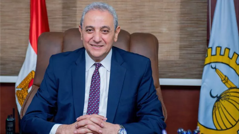 محافظ الغربية يتابع الاعمال الجارية في كورنيش المحلة الجديد