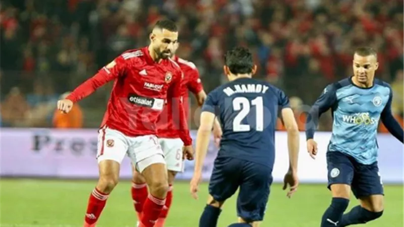 الدورى العام.. الأهلي يتفوق على بيراميدز فى عدد مرات الفوز