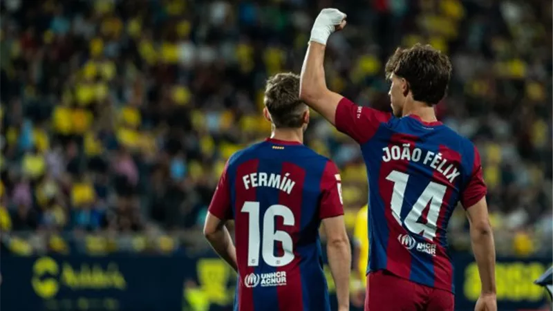 مقابل 30 مليون يورو.. بنفيكا يقدم عرضًا لضم جواو فيليكس