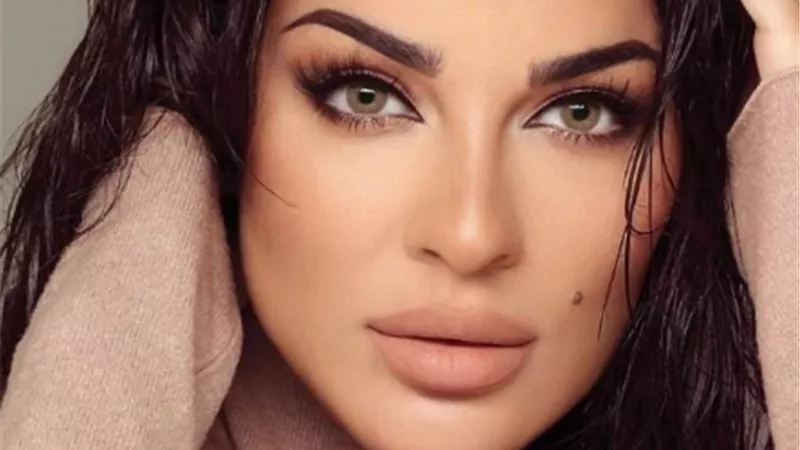 نادين نسيب نجيم عن موعد زفافها : 