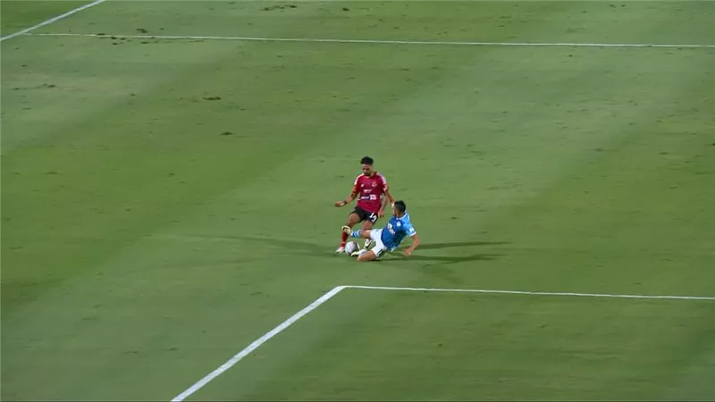 ياسر عبد الرؤوف : طرد الشيبي صحيح وبيراميدز لا يستحق ركلة جزاء