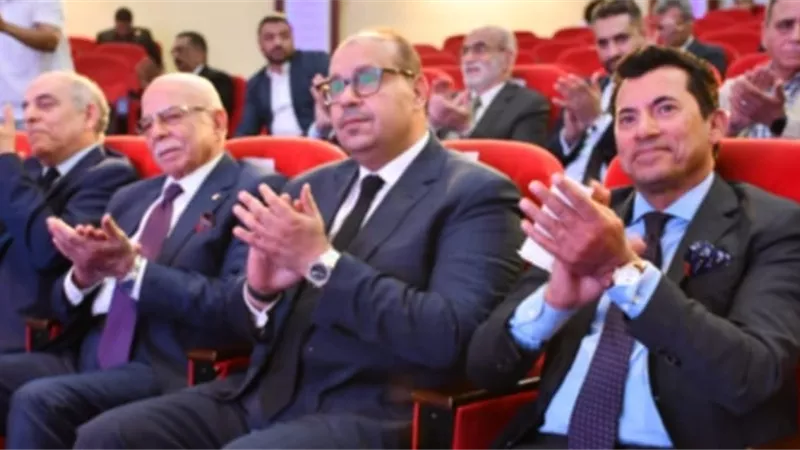 وزير الرياضة يشيد بالتعاون مع اللجنة الأولمبية المصرية ويؤكدأهمية الالتزام الأخلاقي للبعثة