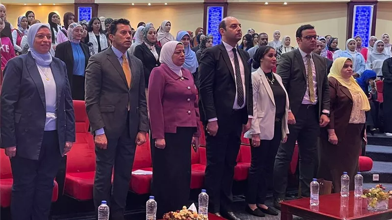 وزير الشباب يشهد فعاليات ملتقي فتيات الصعيد