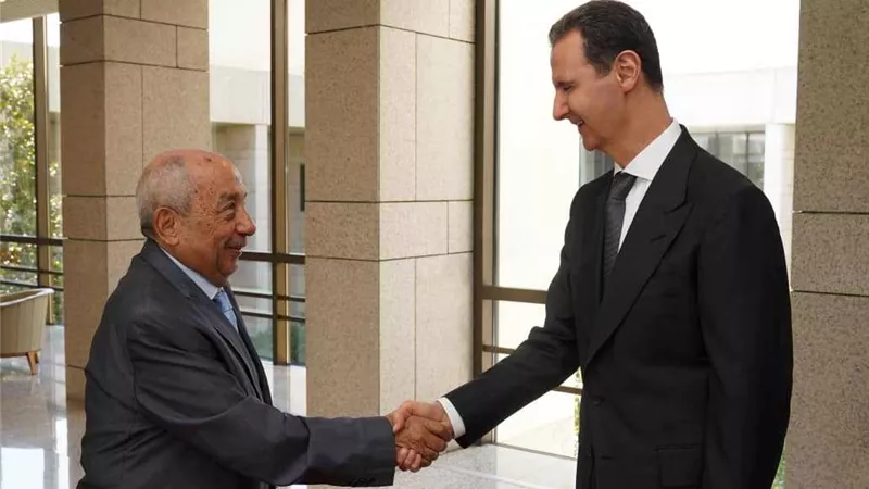 الرئيس السوري يلتقي وفد المهندسين العرب لبحث مقترحات إعادة إعمار سوريا