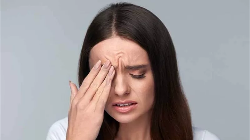 التوتر .. أبرز العوامل المسببة لارتجاف عضلات الوجه