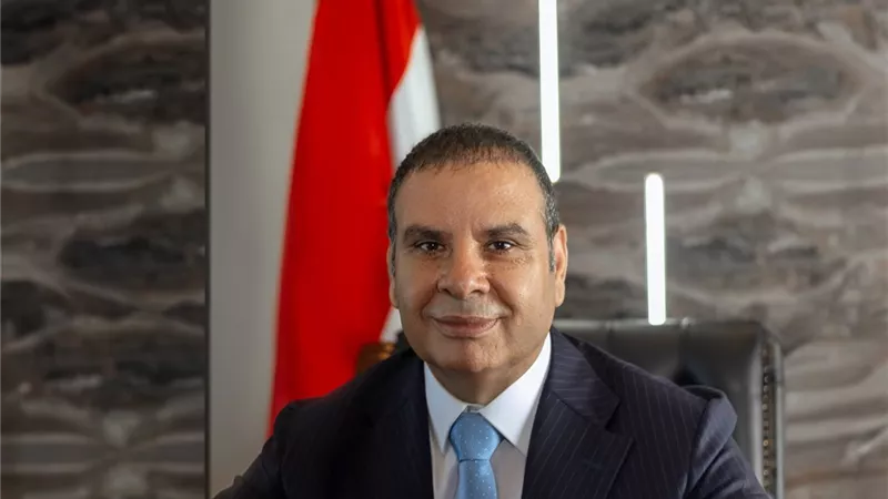 عضو الشيوخ بالقليوبية يتبرع ب ١٥٠ طن أسمنت لمستشفي خيري