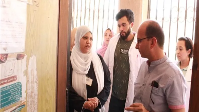 وكيل وزارة الصحة بالقليوبية يحيل ٢٧ فردا بالخانكة للتحقيق