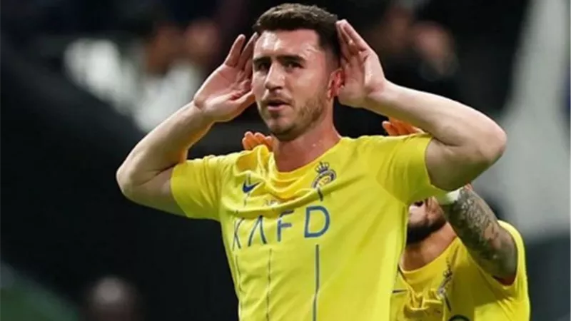 النصر السعودي يوافق على رحيل إيمريك لابورت لريال مدريد
