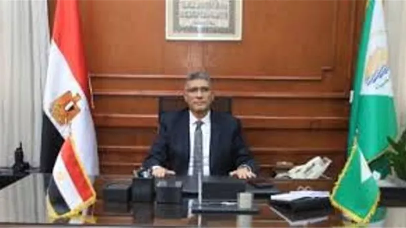 محافظ الجيزة يعتمد التعريفة الجديدةلسيارات السرفيس والنقل الجماعي