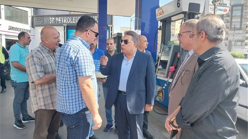 محافظ الدقهلية يتفقد المواقف عقب زيادة تعريفة المواصلات