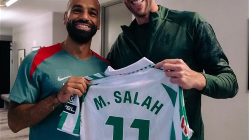 حقيقة توقيع محمد صلاح لـ ريال بيتيس الاسبانى.. تفاصيل