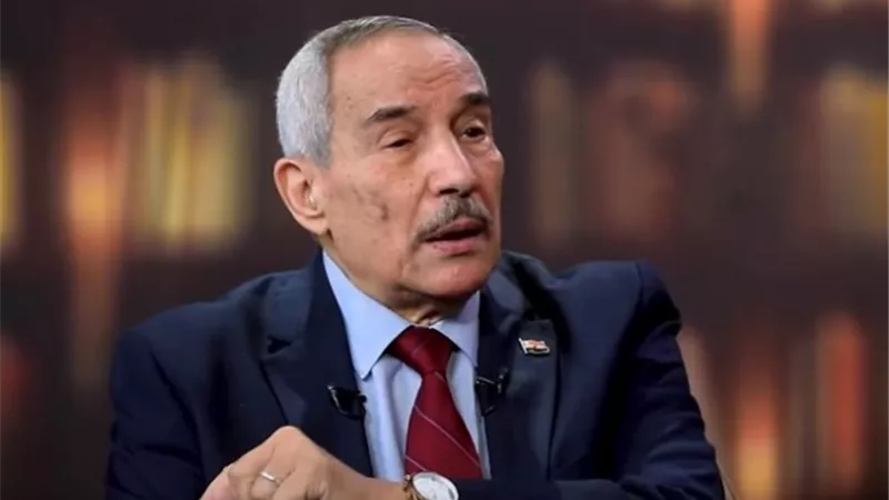 مستشار بالأكاديمية العسكرية: 