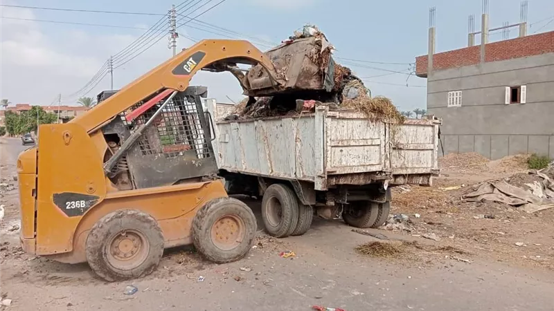 تكثيف الحملات لتحسين مستوى النظافة بدسوق