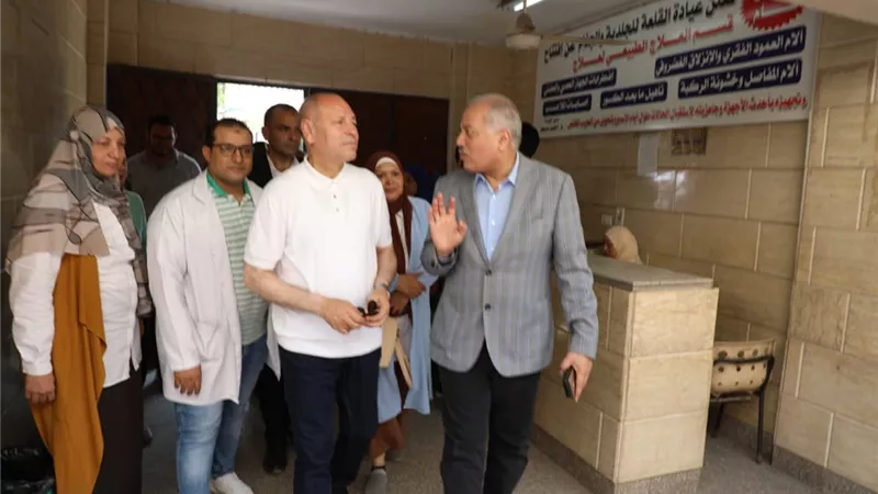 محافظ القاهرة يتفقد عيادة القلعة للأمراض الجلدية