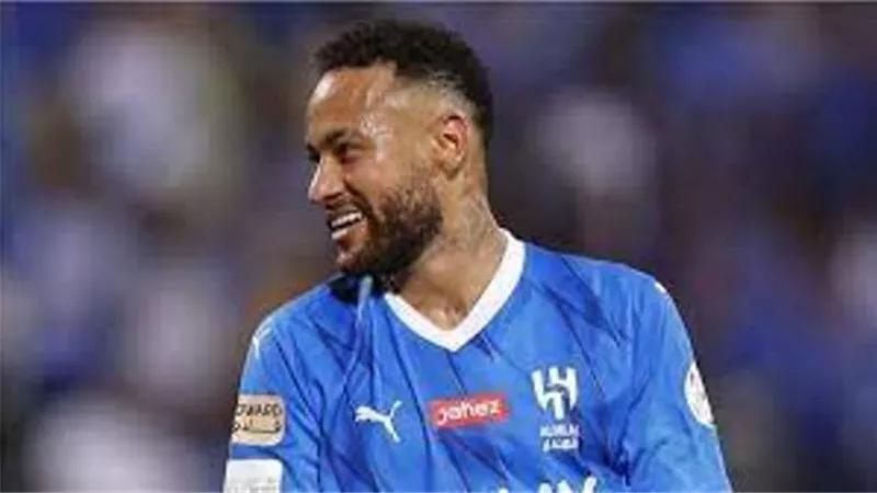 نيمار يُقِرِّب نجم برشلونة من الهلال السعودي