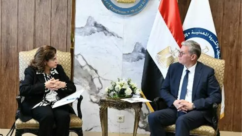 وزير البترول: ضخ استثمارات جديدة لزيادة الإنتاج من البترول والغاز