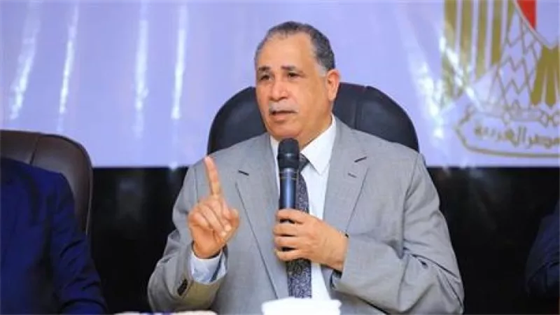 نقيب المحامين يصدر قرارًا بإيقاف المحاميات الأربعة عن ممارسة المهنة وإحالتهن للتأديب
