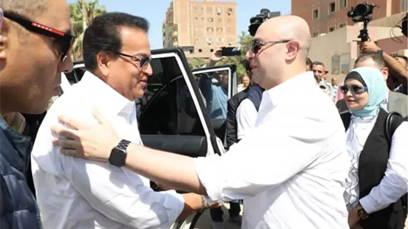 محافظ بني سويف يستقبل نائب رئيس الوزراء وزير الصحة