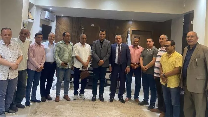 وكيل وزارة التعليم بقنا يشيد بدور الإعلام فى مواجهة الشائعات