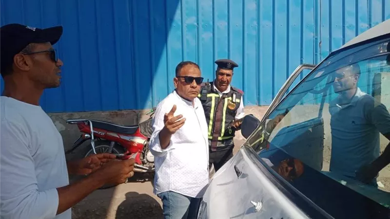 جولات تفقدية لرئيس مدينة «أبوقرقاص»على المحطات والمواقف
