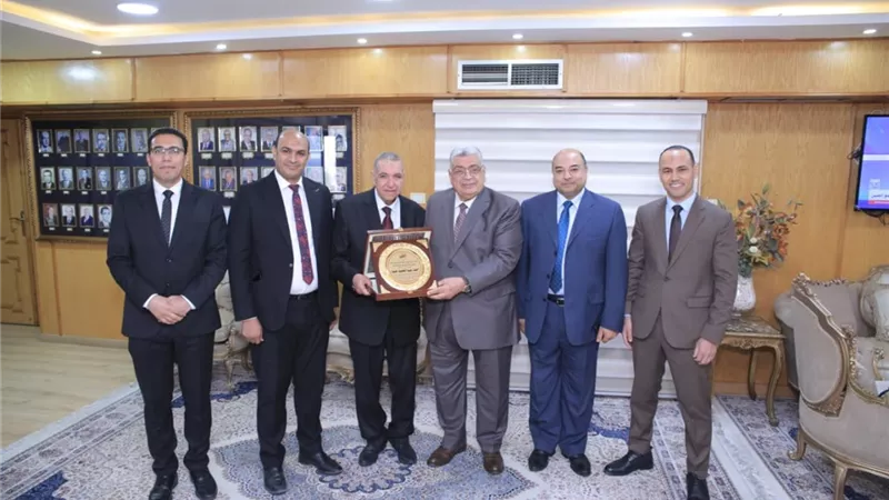 المستشار أحمد عبود يستقبل رئيس نادى قضاة مجلس الدولة بالمنصورة