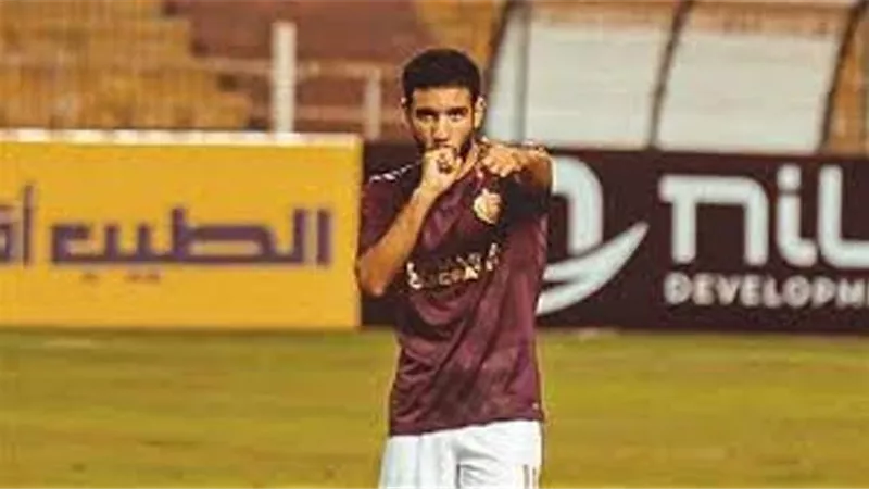 وكيل قندوسي يرد على أنباء رحيله إلى الدوري القطري