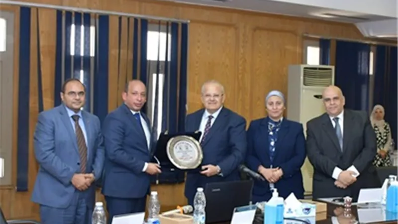 جامعة القاهرة تعلن عن لوائح دراسية جديدة بكلية الحقوق