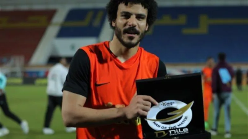 فاركو يهاجم بيراميدز بالقوة الضاربة..تيري ونجيب