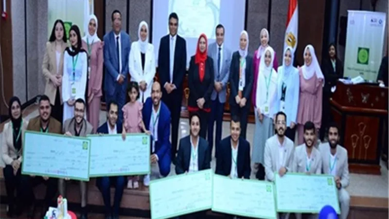 زراعة عين شمس تعلن إطلاق دورة احتضان الأعمال للتكنولوجيا الحيوية