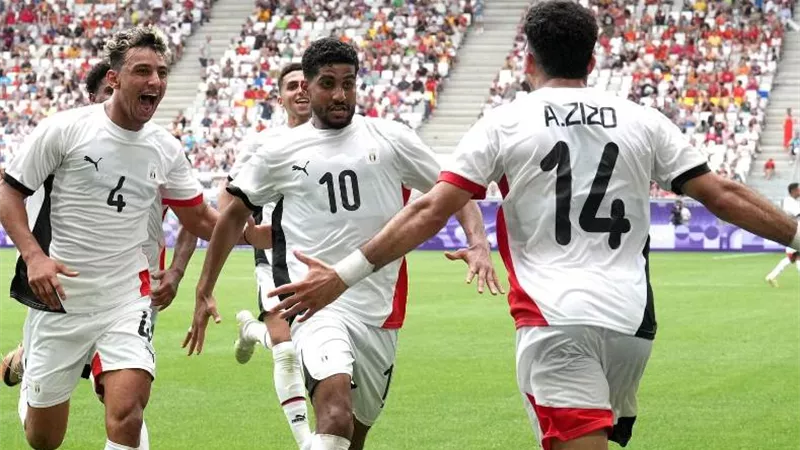 ماذا قال زيزو بعد تصدر منتخب مصر الأولمبي مجموعته في الأولمبياد؟
