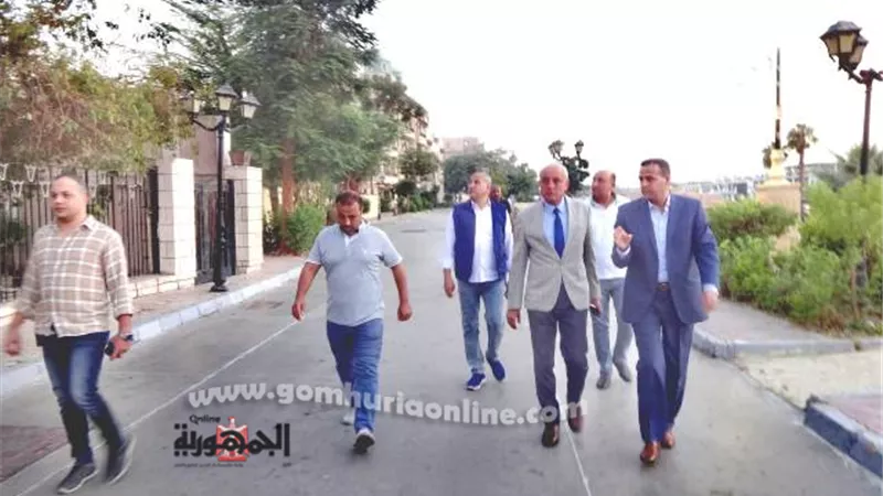 محافظ الأقصر يتفقد خدمات الممشى السياحى بالكورنيش