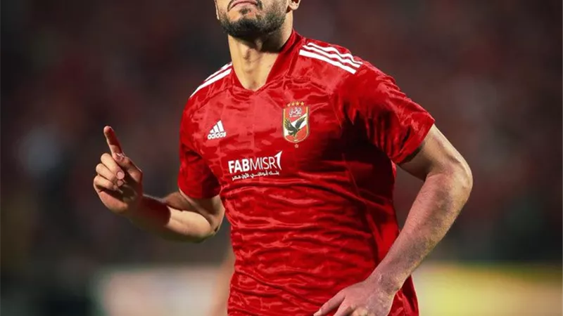 ليكيب : نيس الفرنسي ينافس بولونيا الإيطالي علي ضم محمد عبد المنعم