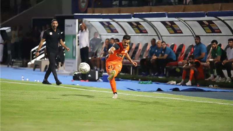 أحمد خطاب : بيراميدز لا يقل عن الأهلي والزمالك وفخور بلاعبي فاركو