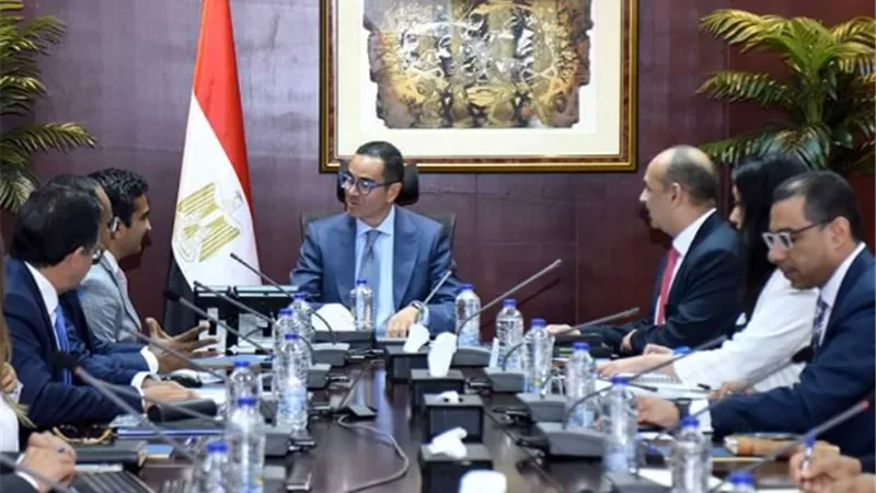 الخطيب: 