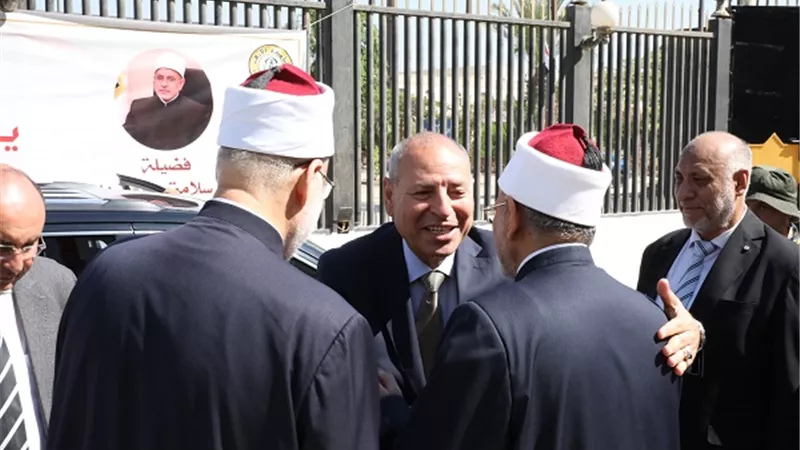 وكيل الأزهر الشريف ورئيس الجامعة يستقبلان محافظ القاهرة