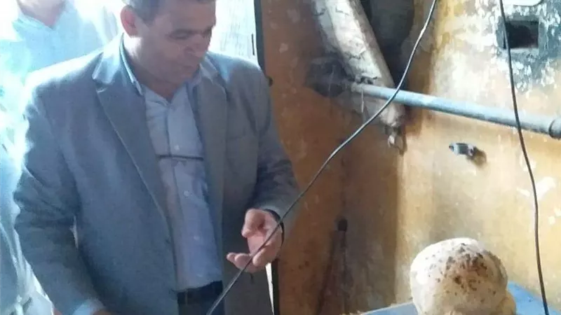 إغلاق 3 مخابز بلدية وتحرير 16 محضراً فى حملة تموينية بملوى